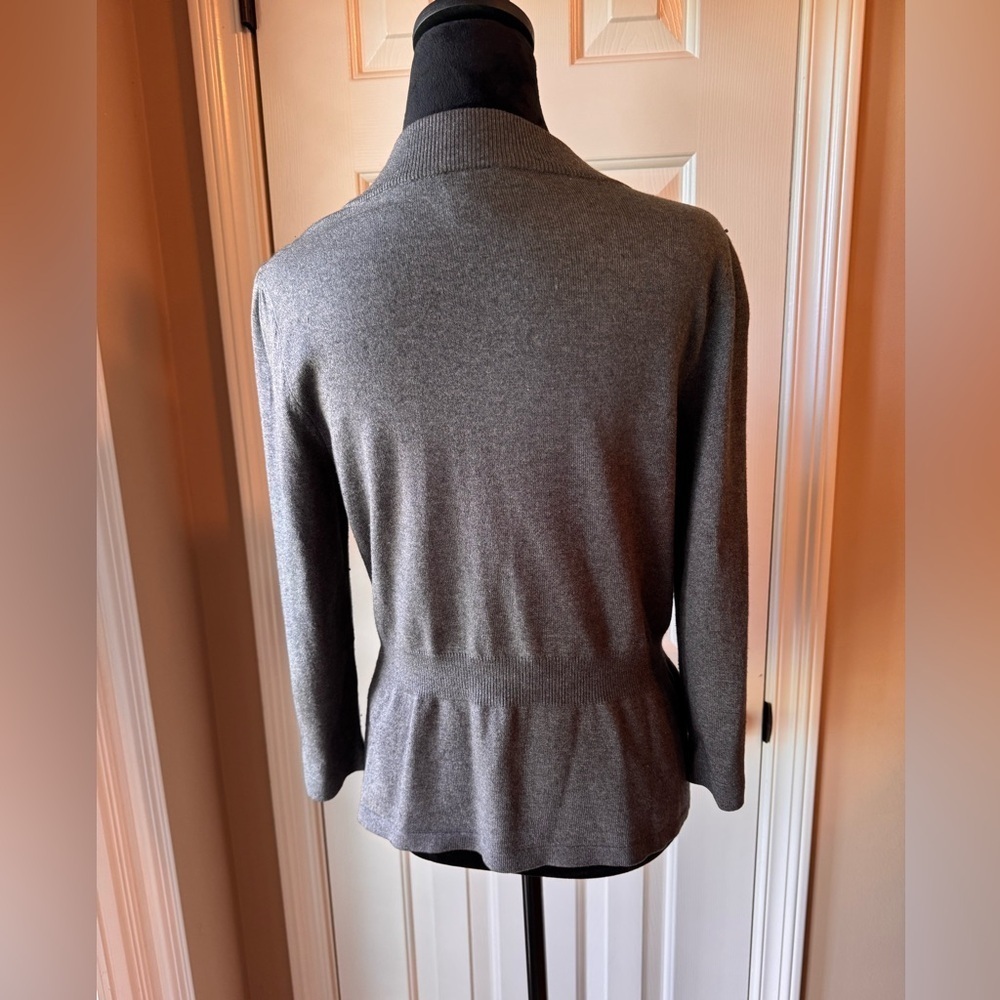 Ann Taylor Charcoal Knit Front Button Silk Blend Sweater Medium - Picture 7 of 8